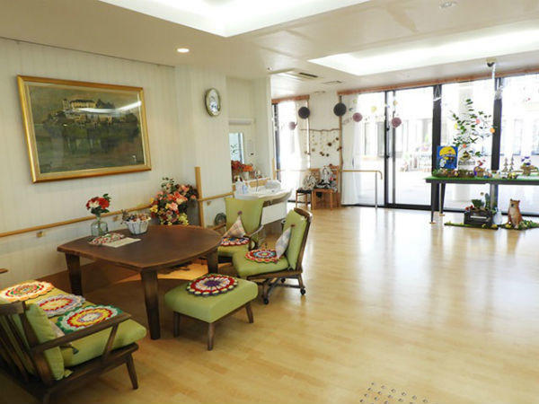 デイサービス いこいの森（常勤）の介護福祉士求人メイン写真2