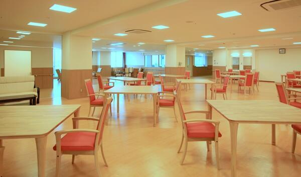 ウエルハウス千里中央（パート）の介護職求人メイン写真2