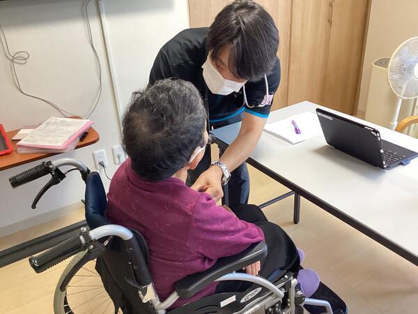 富士在宅診療所（常勤）の看護助手求人メイン写真4