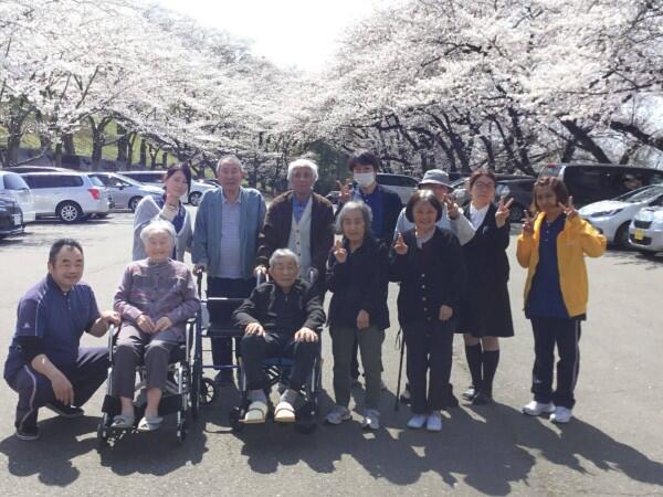 住宅型有料老人ホ－ムあおぞら（常勤）の介護福祉士求人の写真