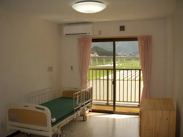 有料老人ホームやいとがわ（パート）の看護師求人メイン写真3