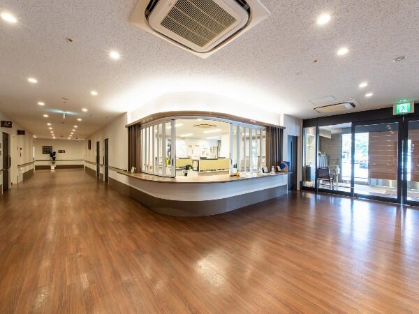 介護型ケアハウスソラーレ（常勤）の介護福祉士求人メイン写真3