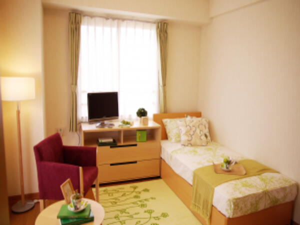 住宅型有料老人ホーム リーフヴィラ湘南台（パート）の送迎ドライバー求人メイン写真3