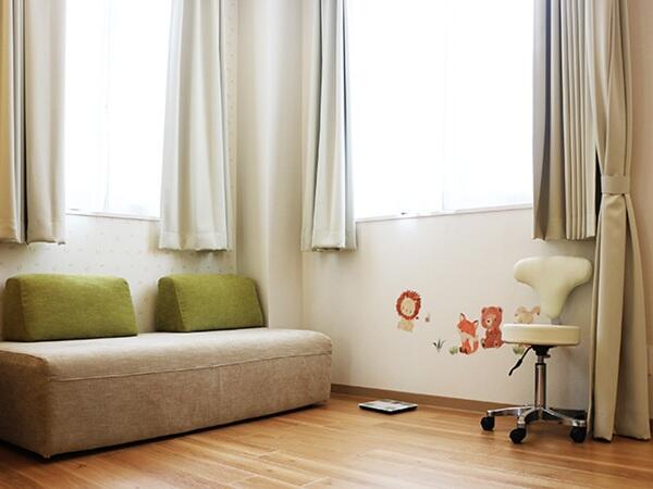 ゆくいこども診療所(常勤)の准看護師求人の写真