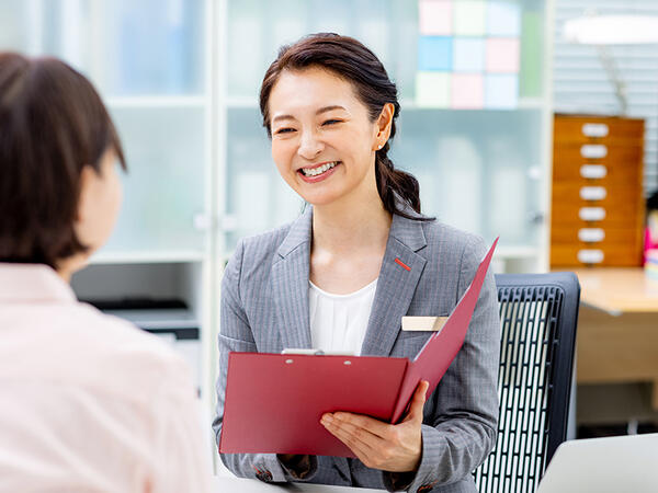 日本データー 荒川区役所（介護認定事務/常勤） のケアマネジャー求人の写真