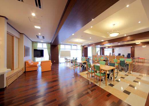 介護老人保健施設桜の郷敬愛の杜（デイケア/常勤）の介護福祉士求人メイン写真4