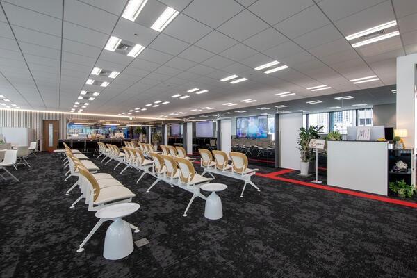 先進会眼科 大阪（カウンセリング・受付/ 契約社員）の一般事務求人メイン写真3