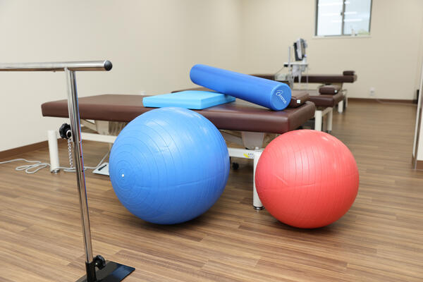 狛江駅前はく整形外科（常勤）の理学療法士求人メイン写真4