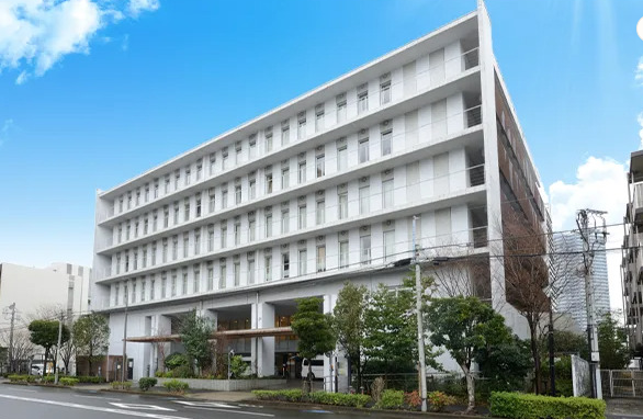 介護老人保健施設 かがやきライフ江東 （正社員）の介護福祉士求人の写真