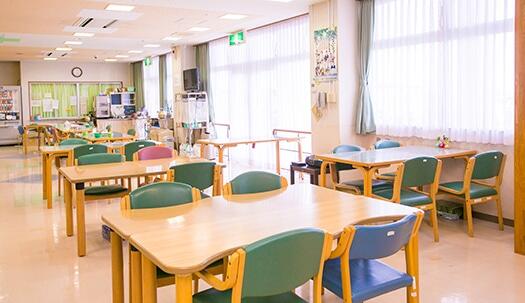  介護老人保健施設なんわ荘（常勤） の看護師求人メイン写真2