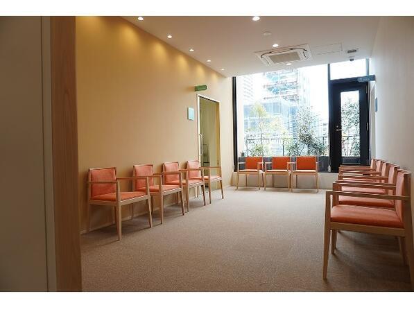 medock総合健診クリニック（午前パート）の臨床検査技師求人メイン写真3