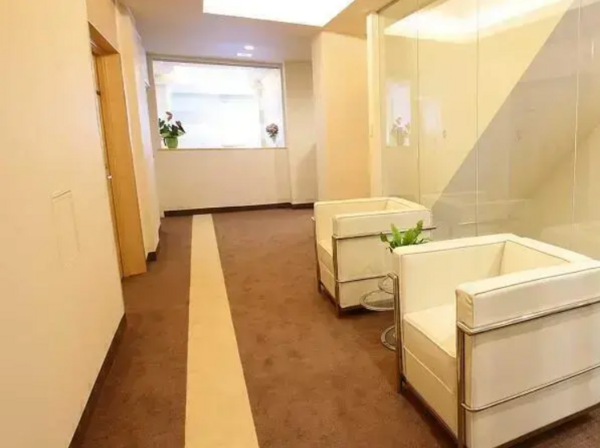 東京フェリシアレディースクリニック（パート）の清掃員求人メイン写真2