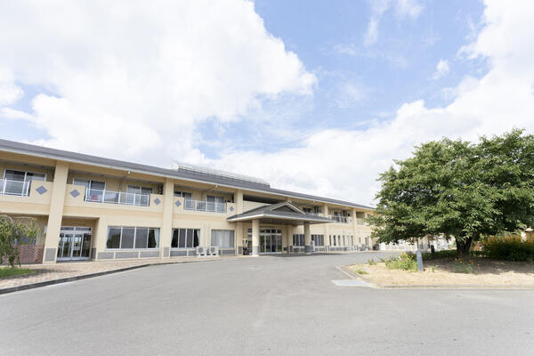 すこやかの里デイサービスセンター(臨時職員/常勤) の介護福祉士求人の写真