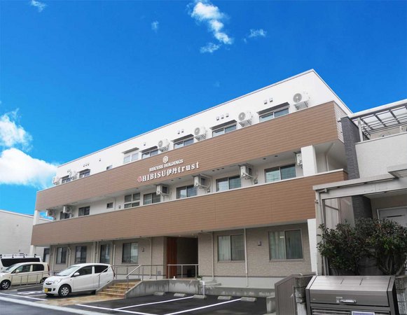 住宅型有料老人ホームHIBISU伊丹trust（正社員）の介護職求人の写真