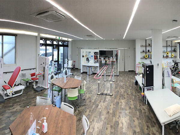 デイサービスセンターリハコートあおやま（生活相談員/常勤）の介護福祉士求人の写真