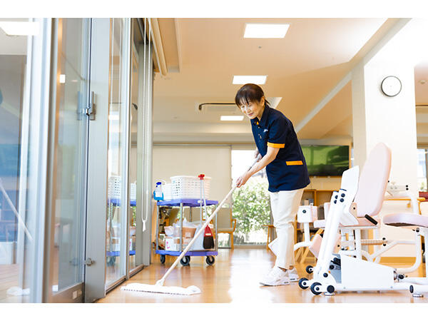 介護付有料老人ホーム せらび新横浜（パート）の清掃員求人の写真
