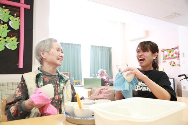 西島グループホームひまわり（パート）のケアマネジャー求人メイン写真3