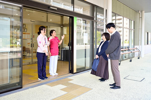 令和リハビリテーション病院（常勤）の社会福祉士求人メイン写真2