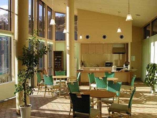 特別養護老人ホーム衣笠ホーム(パート)の介護福祉士求人サブ写真1