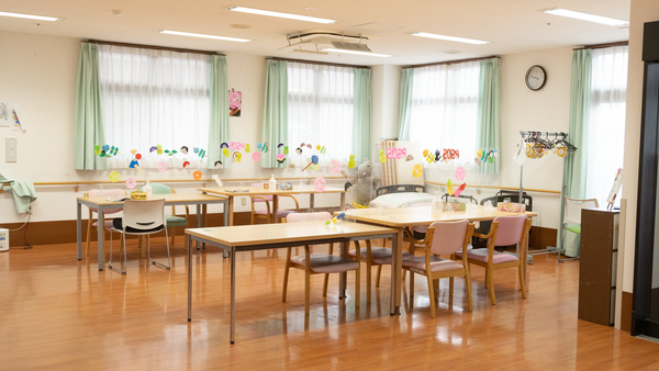 障がい者生活介護八尾の杜（パート）の准看護師求人メイン写真2