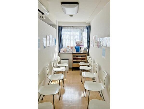 もとまち皮フ科 ー横浜・石川町駅前ー（常勤）の医療事務求人の写真