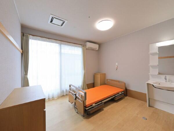 地域密着型特別養護老人ホーム心の里さかたに（常勤）の介護福祉士求人メイン写真5