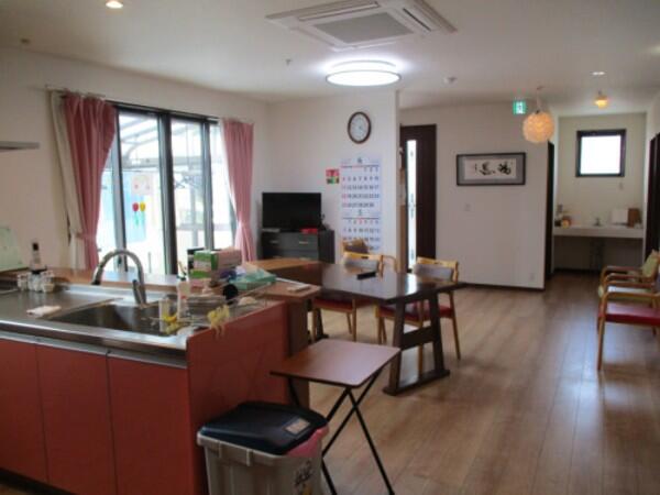 ホーム とーとぅがなし（日勤常勤）の介護福祉士求人メイン写真2