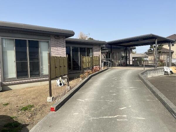 デイリハセンター うちリハ岡部店(常勤)の介護福祉士求人の写真