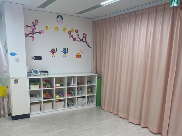 カメリアキッズ豪徳寺園（常勤）の保育士求人メイン写真3