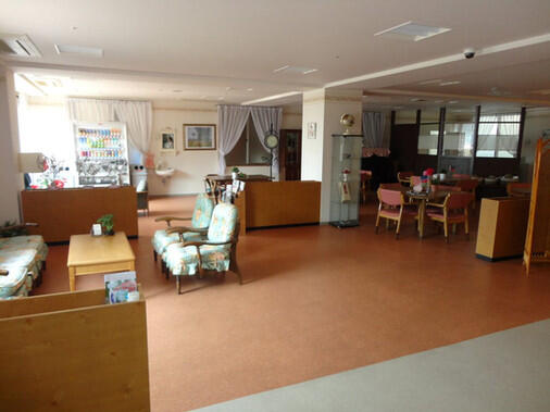 サービス付き高齢者向け住宅　ふれんど神戸中山手苑（常勤）の看護師求人メイン写真2