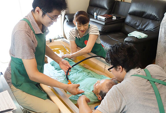 水明の大地（訪問入浴サービス/オペレーター/常勤）の介護職求人の写真
