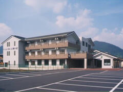 介護付き有料老人ホーム「ナーシングホームあいむ」（常勤） の介護福祉士求人の写真