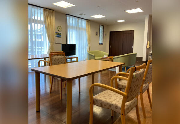 住宅型有料老人ホーム夢眠せんだいにし2号館（常勤）の介護職求人メイン写真2