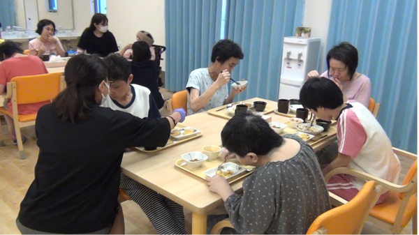 みなもとホーム（契約職員）の支援員求人メイン写真3