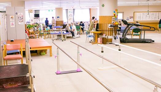  介護老人保健施設なんわ荘（常勤）の准看護師求人メイン写真5