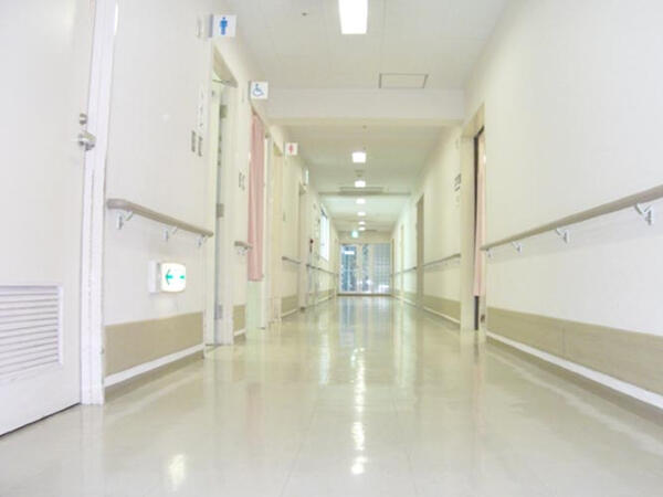 栄聖仁会病院（常勤）の看護助手求人メイン写真2