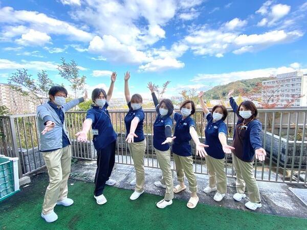 楽リハデイサービスはぴね江坂（パート）の一般事務求人の写真