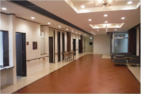 介護老人保健施設 ル・サンク湯澤（日勤常勤）の介護職求人メイン写真3