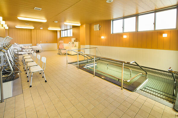 ウエルハウス尼崎2番館（パート）の准看護師求人メイン写真4