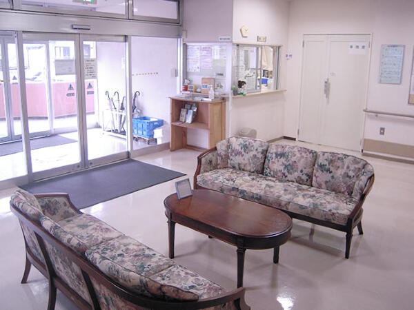 栄聖仁会病院（日勤常勤）の看護助手求人メイン写真3