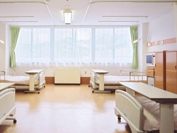 宮の森記念病院（夜勤専従/パート）の看護師求人メイン写真2