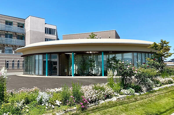 まびデンタルクリニック＆（常勤）の歯科助手求人の写真