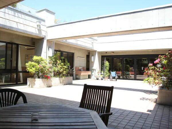 特別養護老人ホーム むさしの園わかば（常勤） の介護職求人メイン写真5