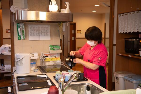 介護老人福祉施設 わかたけ鶴見（介護サポートスタッフ/パート）の介護職求人メイン写真4