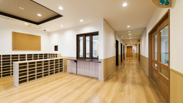 立石いろは保育園（常勤）の保育士求人メイン写真4