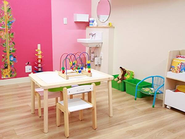 しんぜん病児保育室（パート）の保育士求人メイン写真4