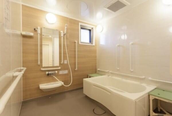 住宅型有料老人ホームエイジ・ガーデン柏原（調理補助/パート）の調理師/調理員求人メイン写真4