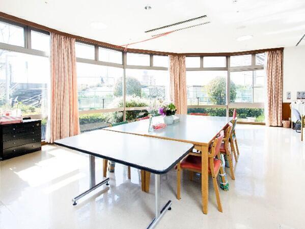 吹田特別養護老人ホーム松風園（正社員/常勤）の介護職求人メイン写真2