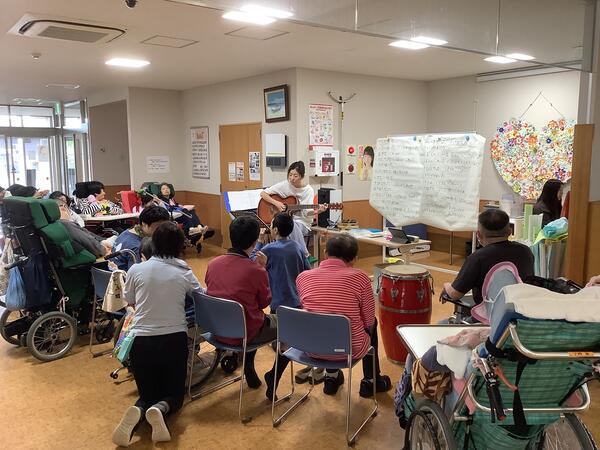 障害者支援センター ひかり（パート）の支援員求人の写真