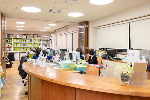 三鷹あゆみクリニック（クラーク / 常勤）の一般事務求人メイン写真3